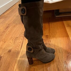Chic Brown Giancarlo Paoli Heeled Boots